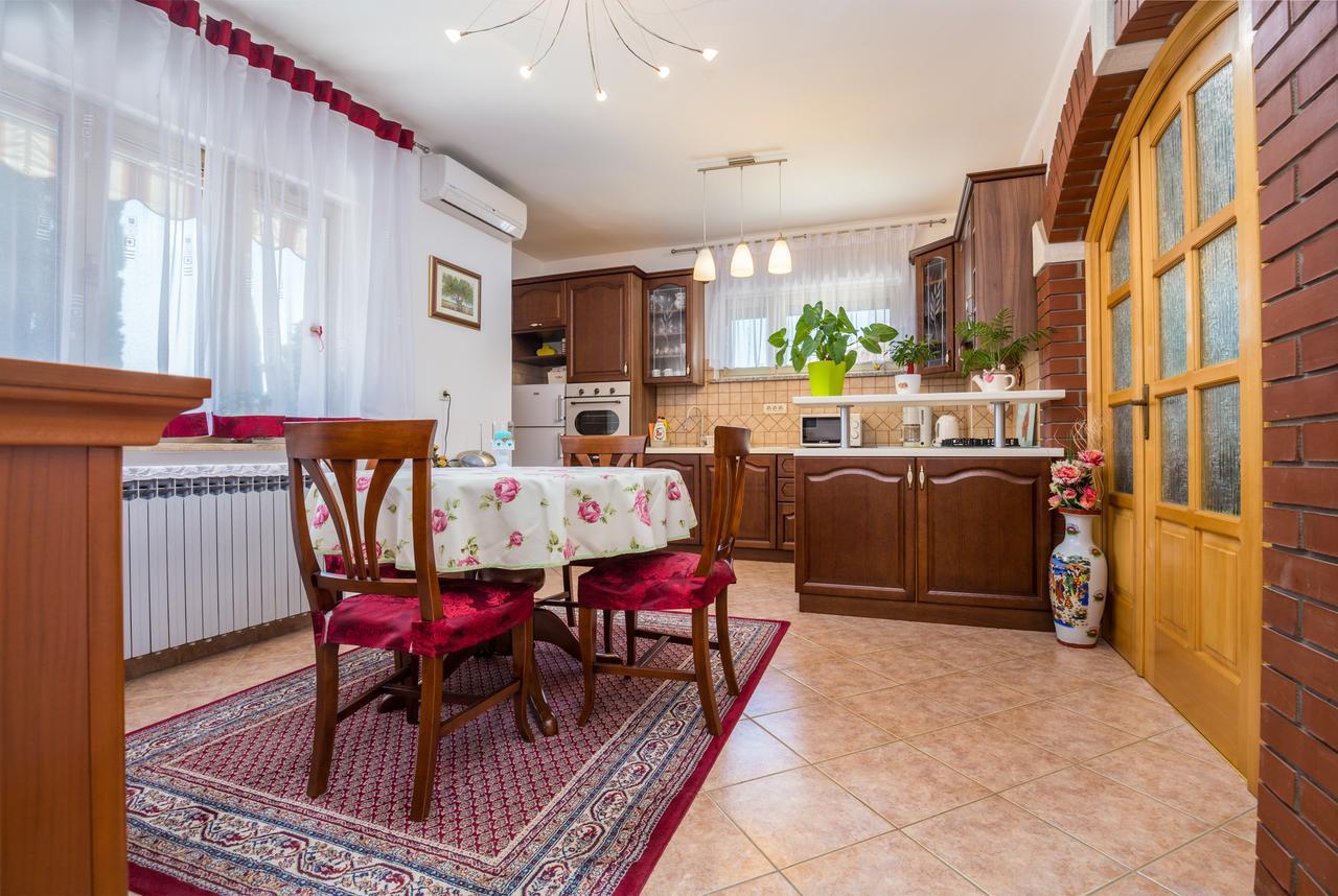 Apartments Janko Ρόβινι Εξωτερικό φωτογραφία